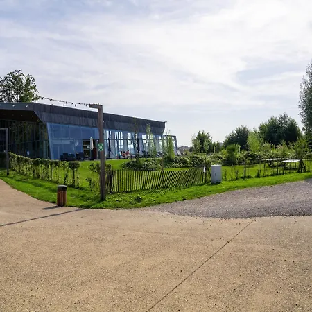 Сasa de vacaciones Luxury Treehouse Retreat Antoing