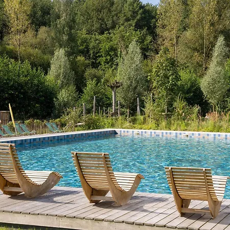 Luxury Treehouse Retreat Сasa de vacaciones Antoing