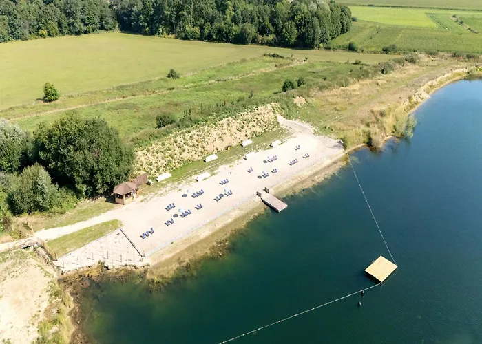 Luxury Treehouse Retreat Hébergement de vacances *